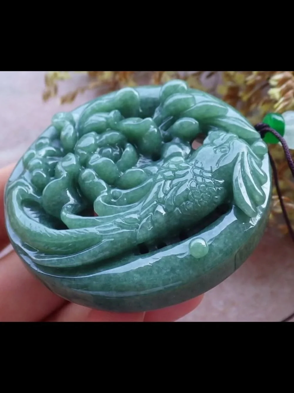 Certificate Jadeite Jade Pendant good fortune wealth Green Parrot flower